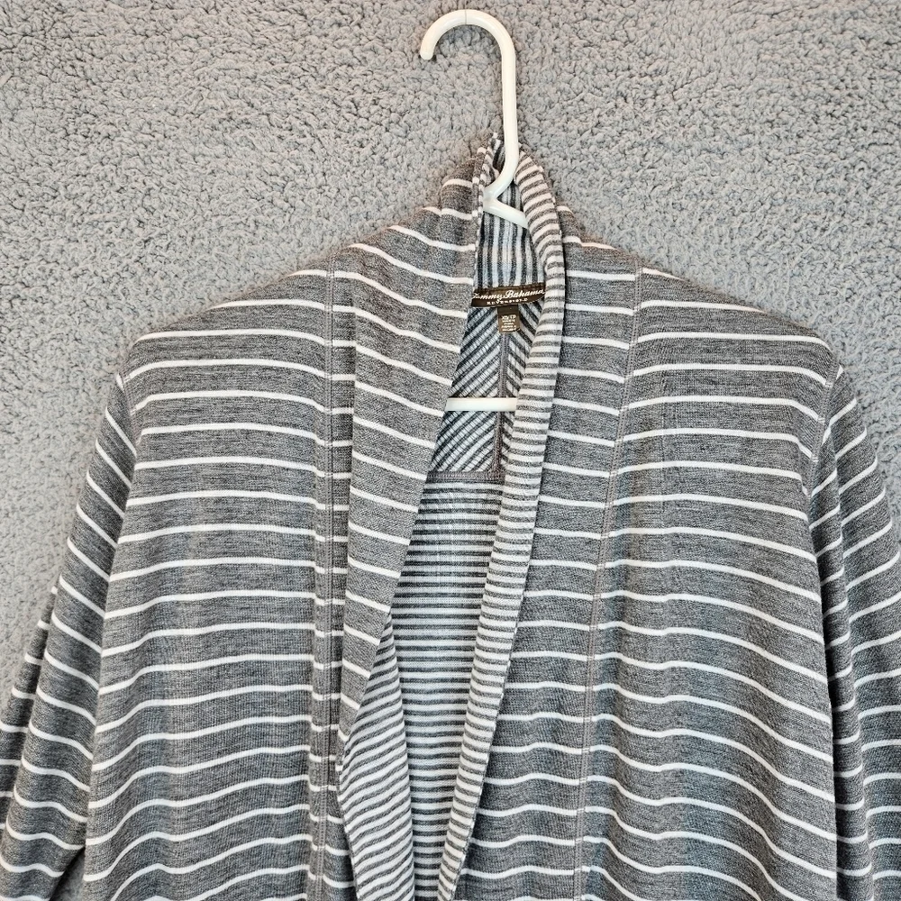 Tommy Bahama make statement